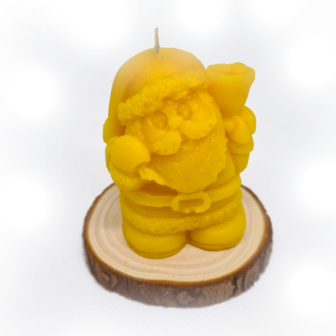 Candela Babbo Natale in purissima cera d'api Babbo Natale Larghezza 4,5cm Altezza 6cm Candela Babbo Natale in purissima cera d'api Babbo Natale Larghezza 4,5cm Altezza 6cm